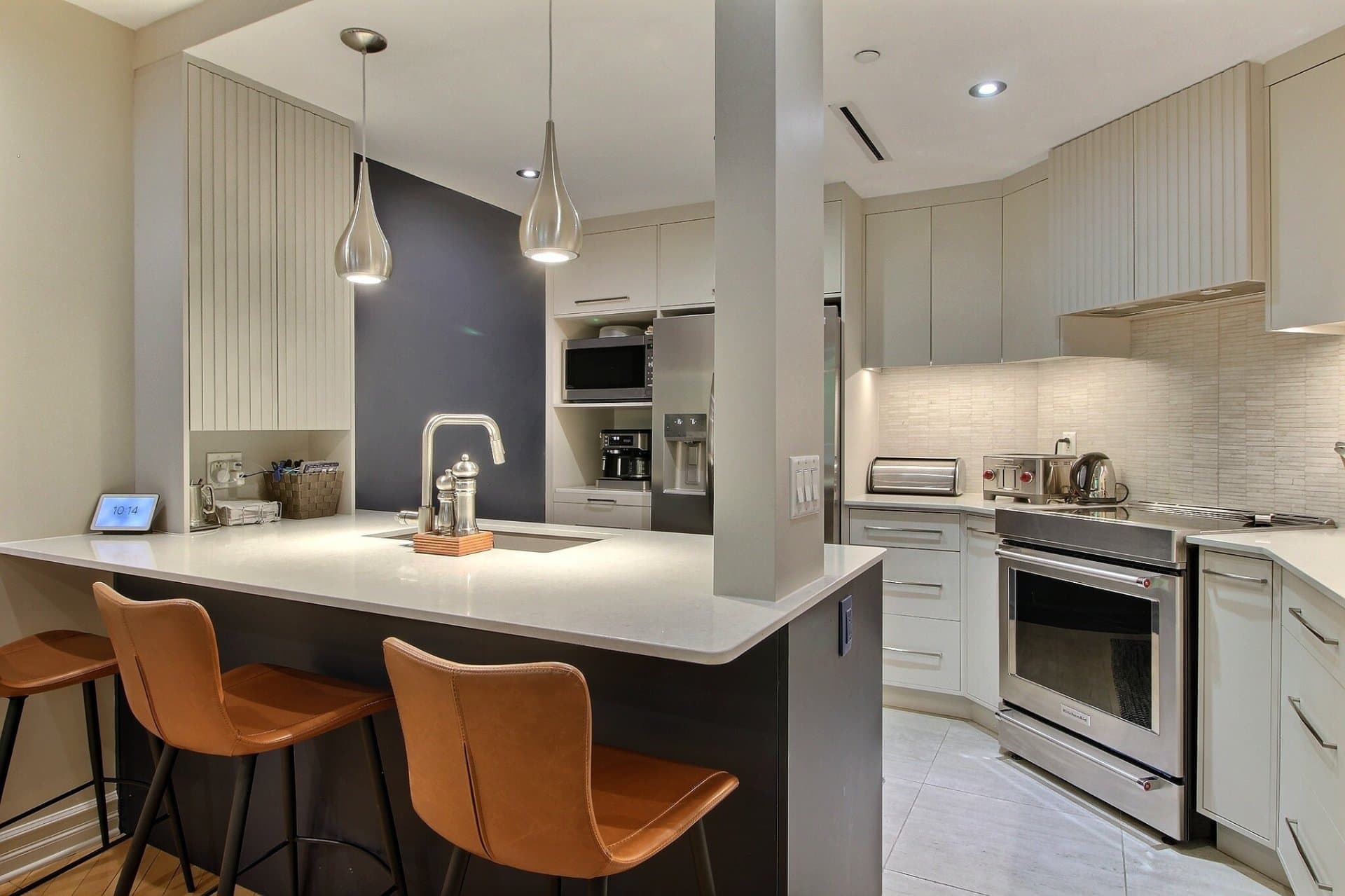 Condo - 1605 Av. du Docteur-Penfield, apt. 202, Montréal