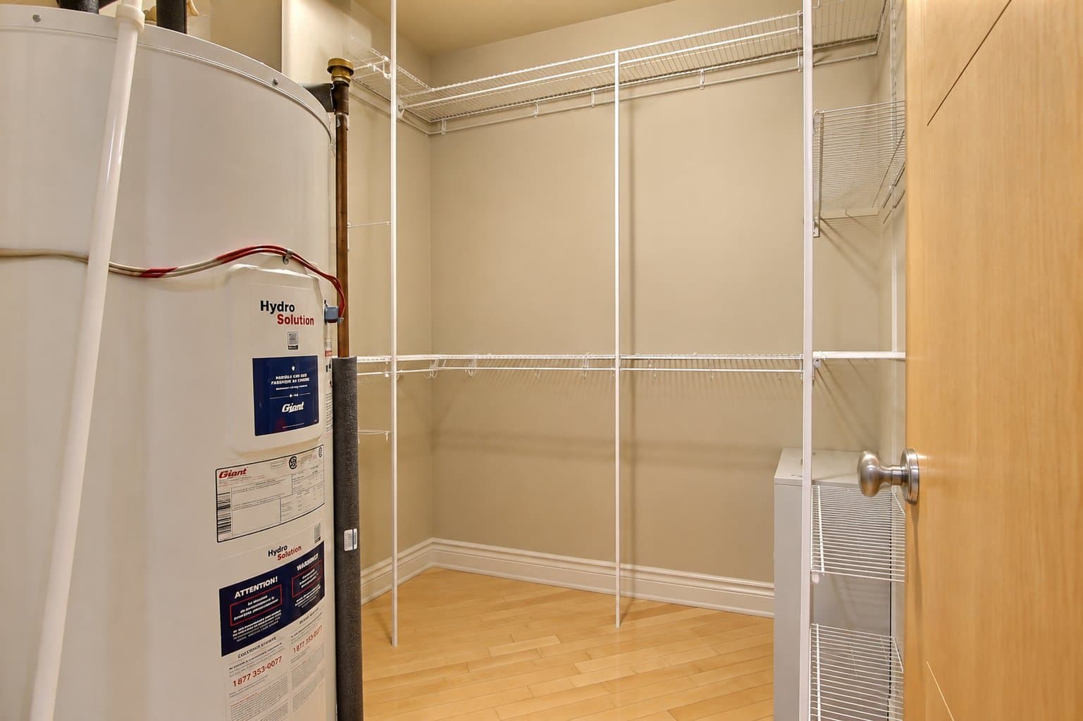 Condo - 1605 Av. du Docteur-Penfield, apt. 202, Montréal