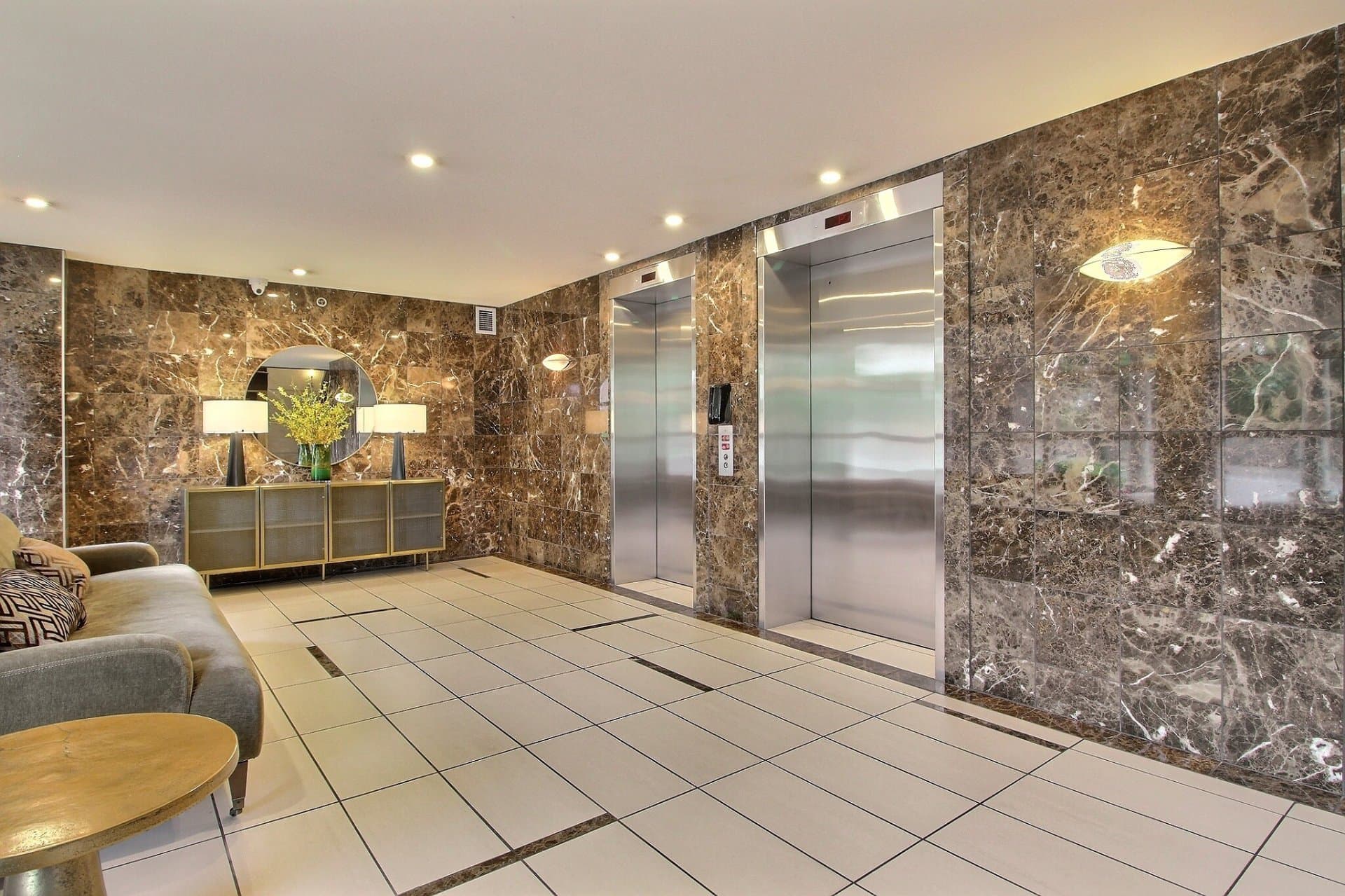 Condo - 1605 Av. du Docteur-Penfield, apt. 202, Montréal